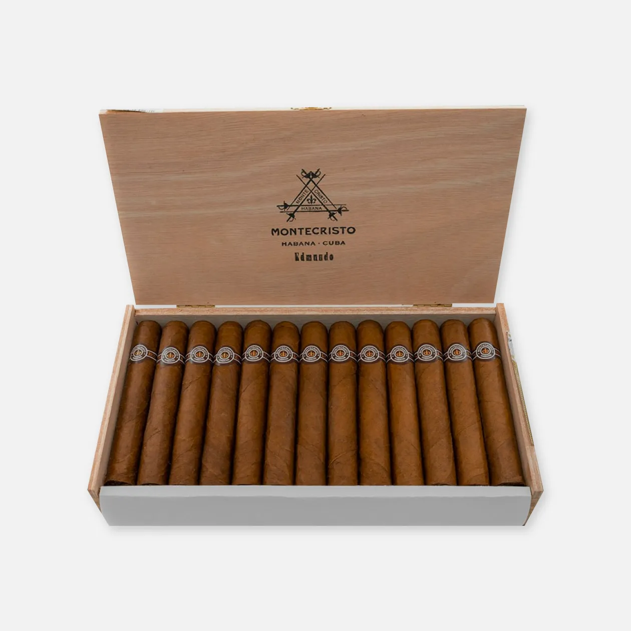Montecristo Edmundo cigars in an elegant wooden box.