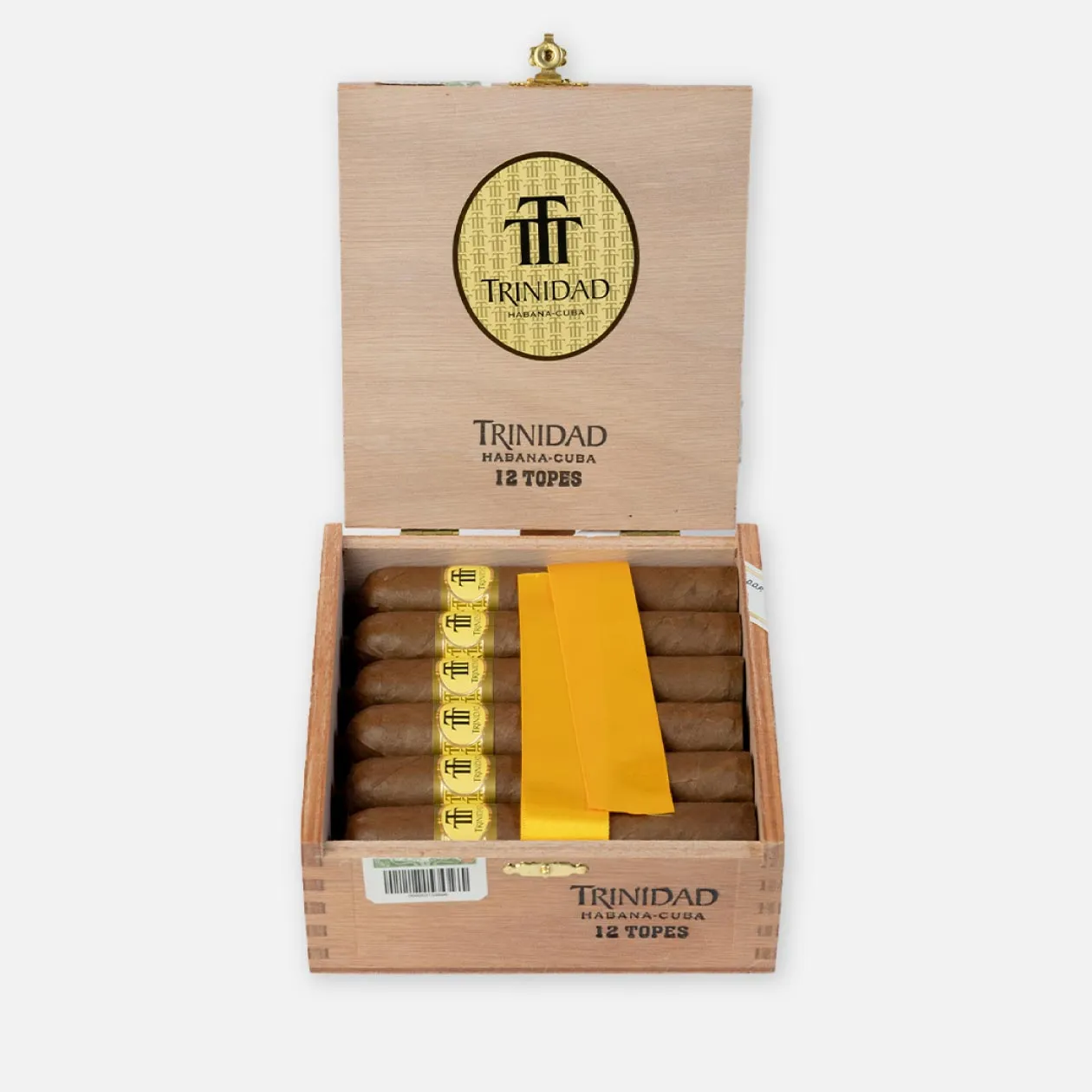 Trinidad Habana-Cuba cigars in a wooden box with elegant presentation.