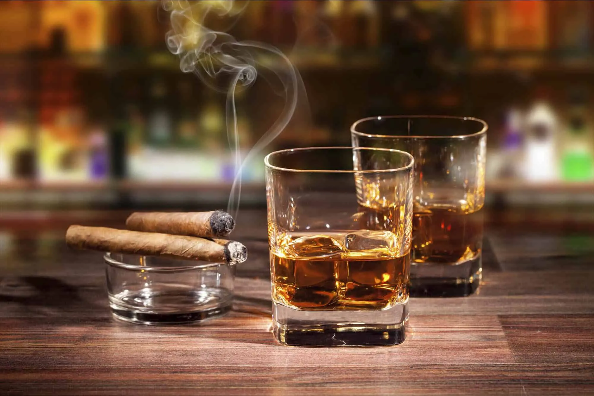What to Drink With a Cigar: A Practical Pairing Guide